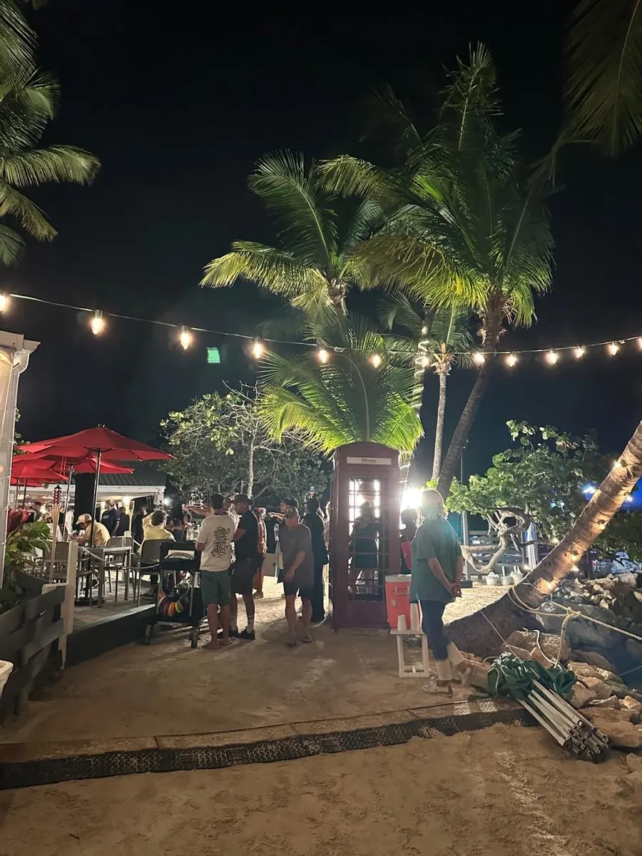 Behind the scenes: night unit beneath festoon lights